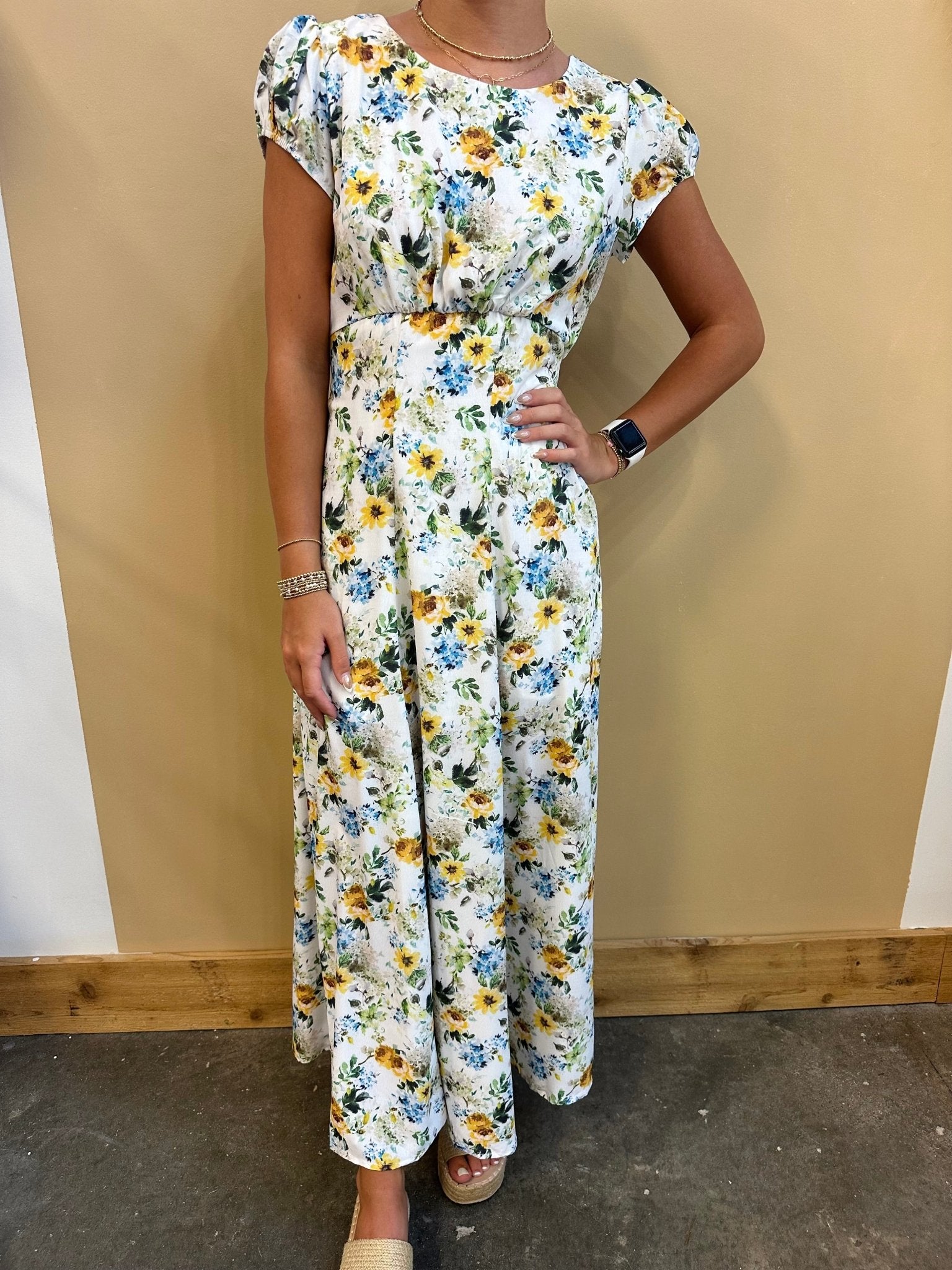 Danielle Open Back Floral Maxi Dress - Arete Style